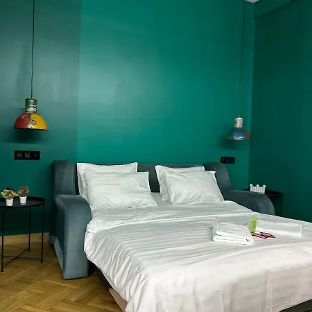 Boutique With Balcony & Radisson View Calea Victoriei Apartment *